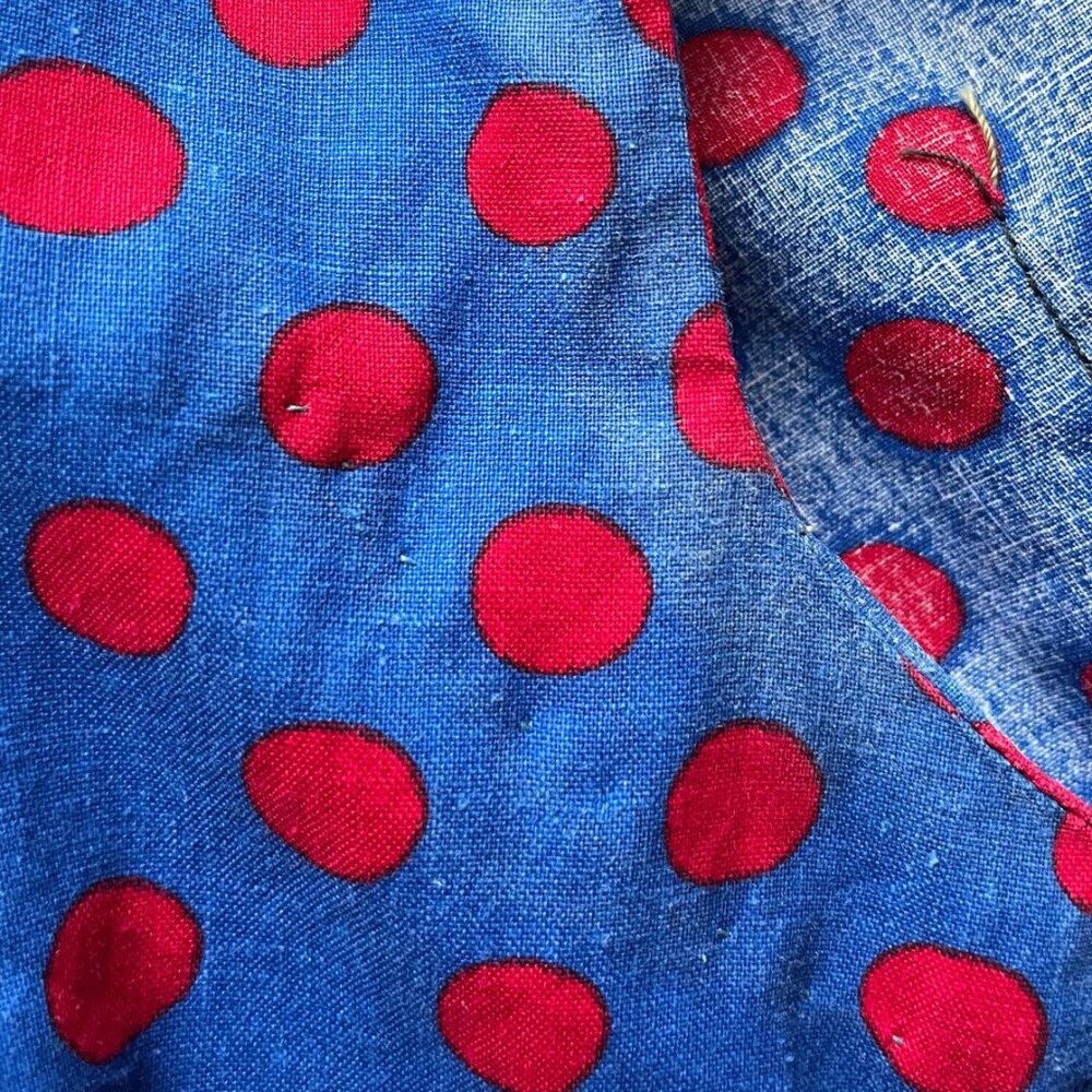 1970s Vintage Red & Blue Polka Dot Ruffled Tie-Up Cotton Crop Top Mini Skirt Set - Picture 6 of 6